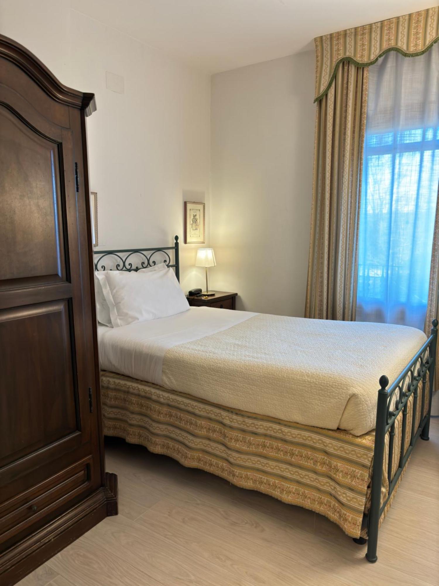 Hotel Villa Luppis Pasiano Di Pordenone Bagian luar foto