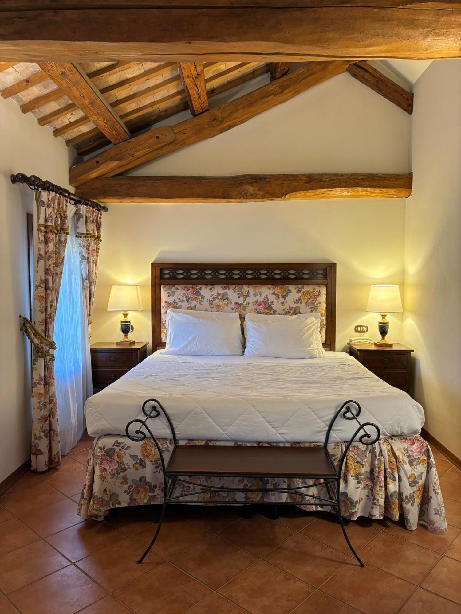 Hotel Villa Luppis Pasiano Di Pordenone Bagian luar foto